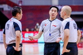 爱游戏-包含转会期福建男篮调整名单以备CBA常规赛；内部沟通环节打磨；目标明确；控场能力成焦点的词条